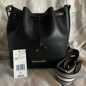 Michael Kors Eden Bucket Bag